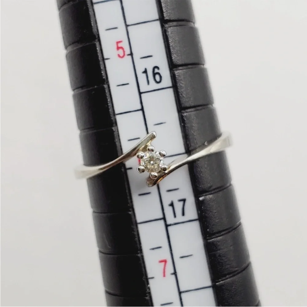 10k Solid White Gold Genuine Round Diamond Solitaire Vintage Ring